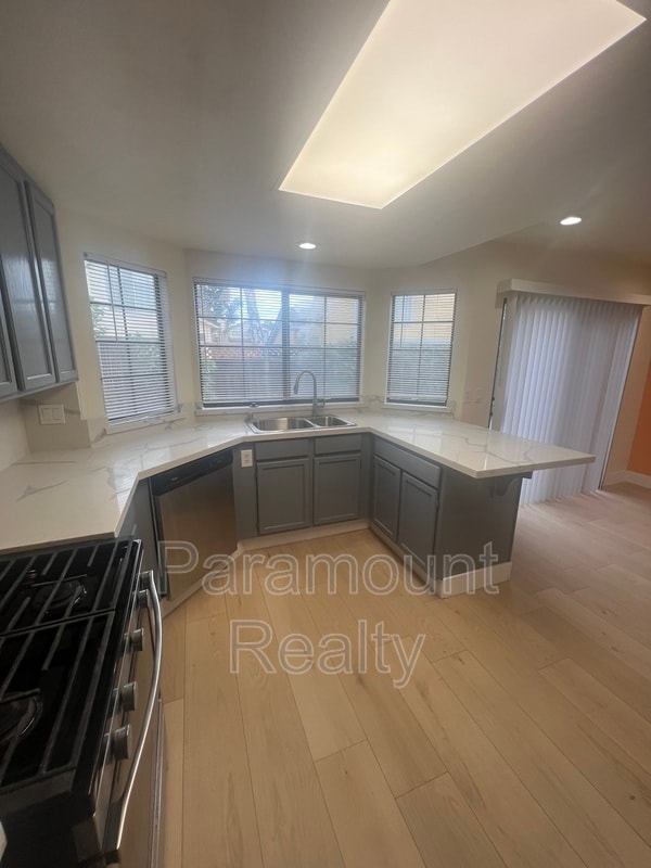 Building Photo - 1547 Chihong Dr