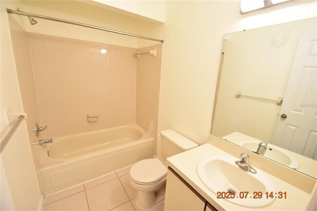 Building Photo - 16539 Lake Brigadoon Cir