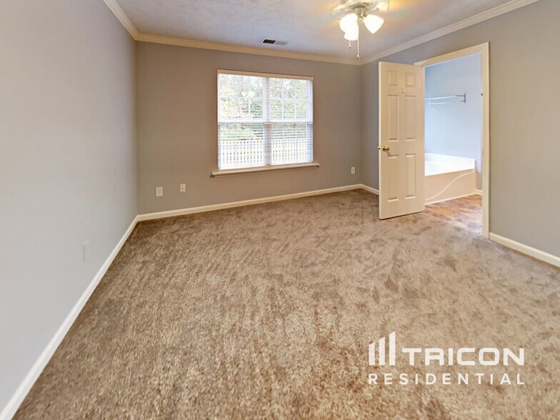 Building Photo - 4538 Ashlyn Rebecca Dr SW