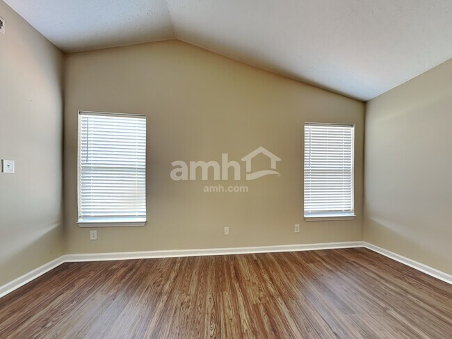 Building Photo - 4372 Mahogany Dr