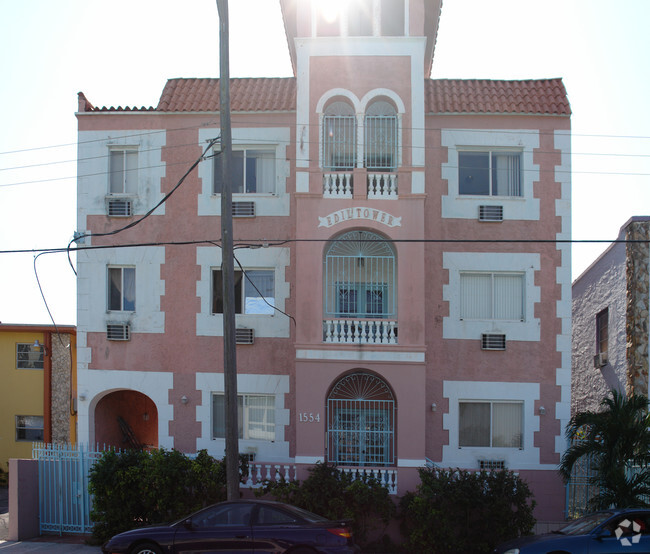 Primary Photo - 1554 NW 3rd St