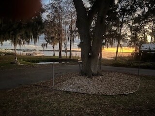 Building Photo - 201 Mae St