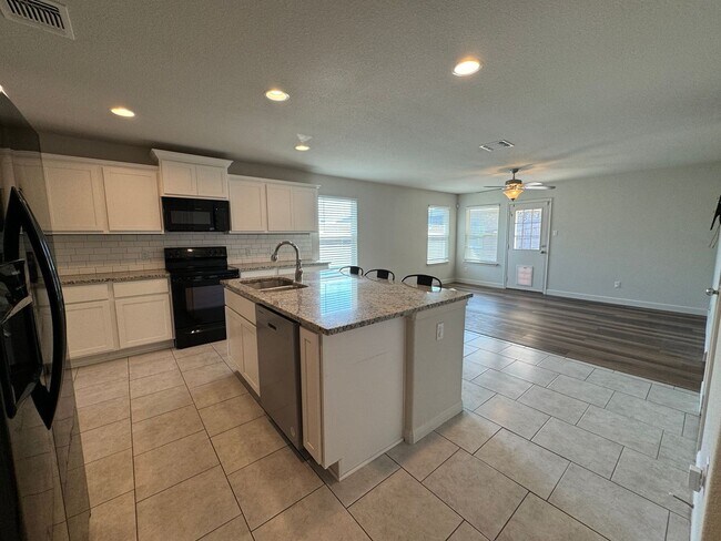 Building Photo - 3802 Appalachian Trl