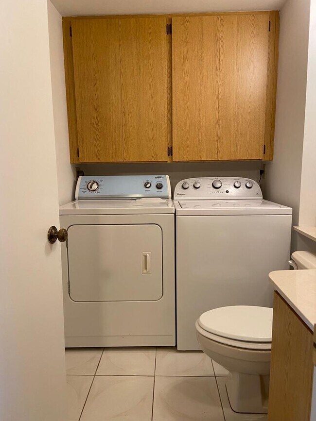 Building Photo - 8010 80th Way