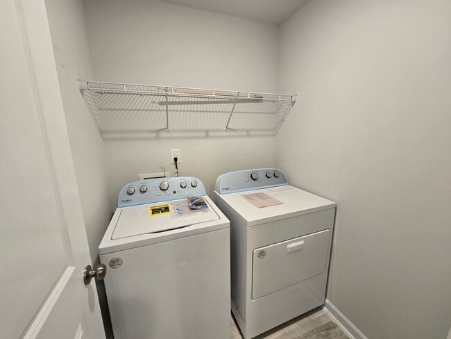 Building Photo - NEWLY BUILT END UNIT TOWNHOME
