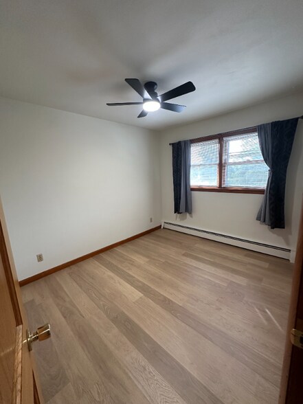 Building Photo - 10414 Arizona St