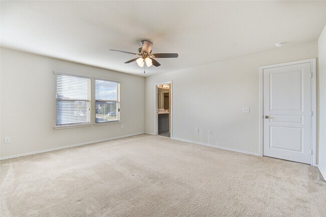 Building Photo - 5027 Brewcastle Ln