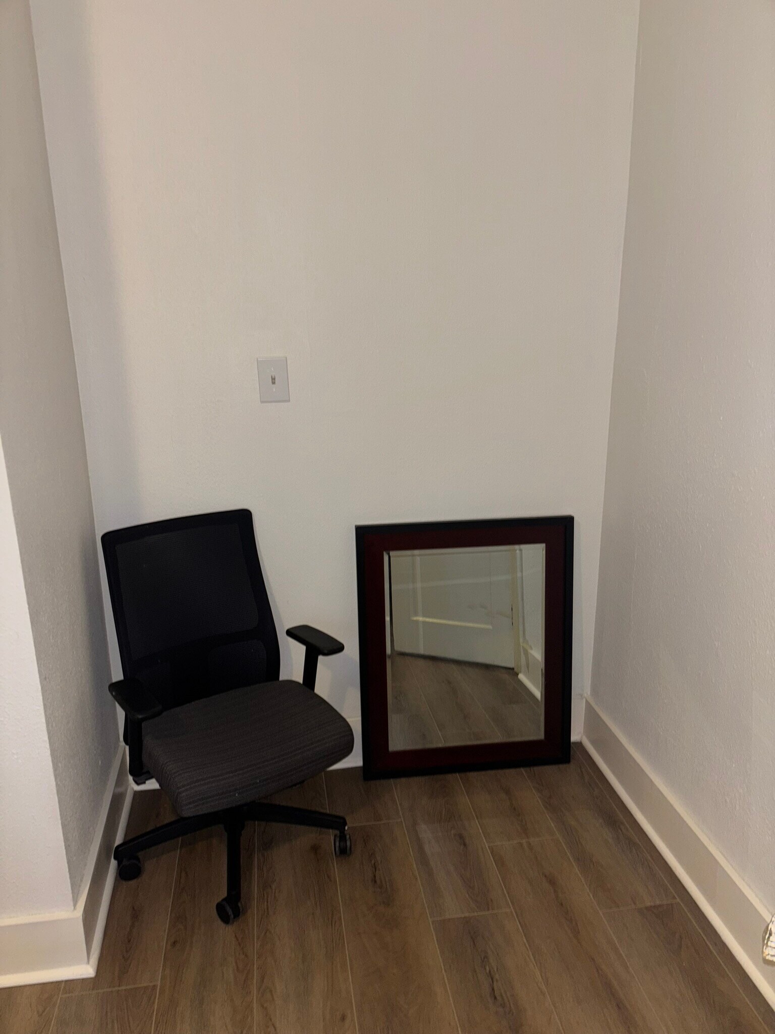 Building Photo - 2427 Peniston St