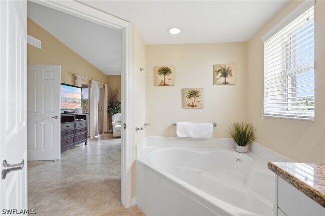 Building Photo - 26630 Rosewood Pointe Dr