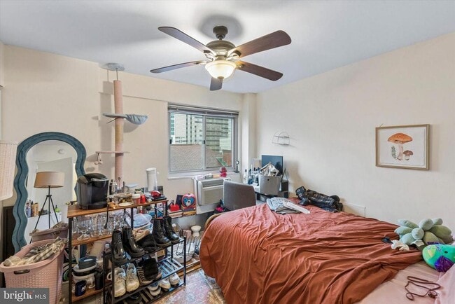 Building Photo - 2101 Chestnut St