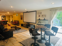 Building Photo - 47 Puri Ln
