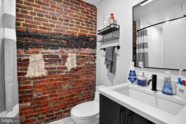 Building Photo - 59 N 2nd St