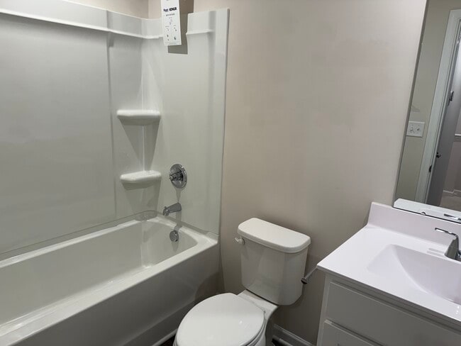 Building Photo - 1100 Aubrey Mdws Pl