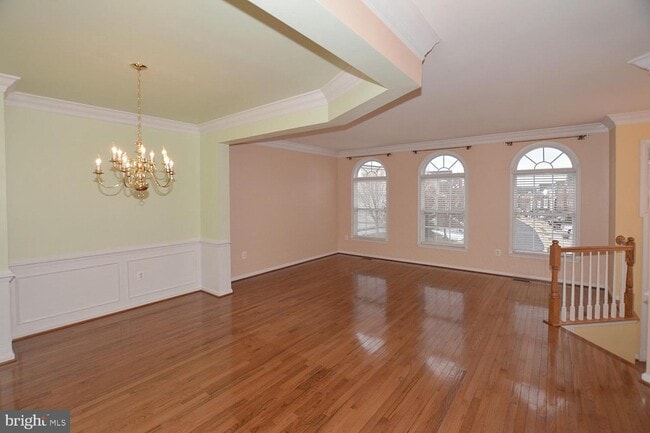 Building Photo - 43088 Shadow Terrace