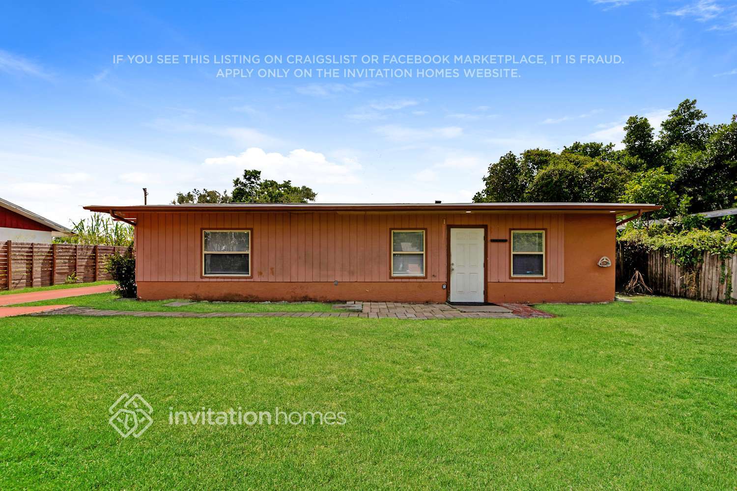 Building Photo - 3207 49th Ave Dr W