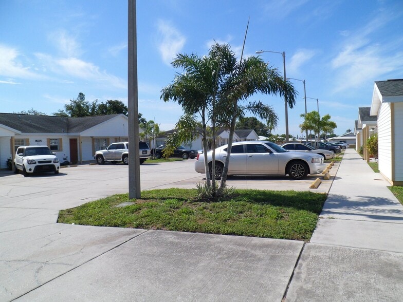 Building Photo - 10770 US-19