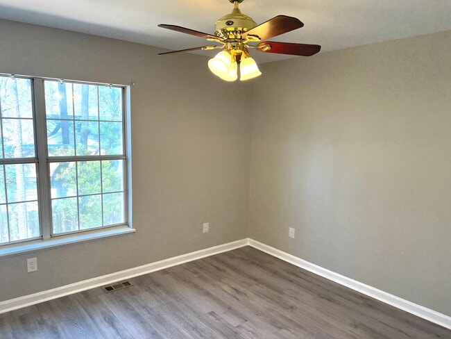 Building Photo - Available Now! Two-bedroom Duplex in Socas...