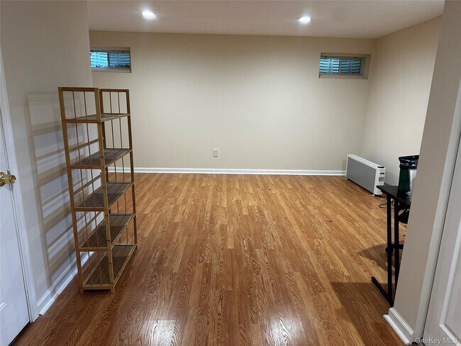 Building Photo - 2402 Rockledge Ct