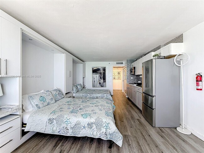 Building Photo - 19201 Collins Ave