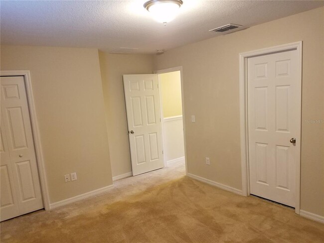Building Photo - 12610 Carlby Cir