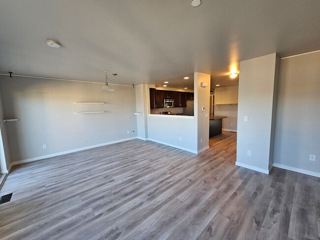 Building Photo - Bremerton Townhome with Puget Sound Views