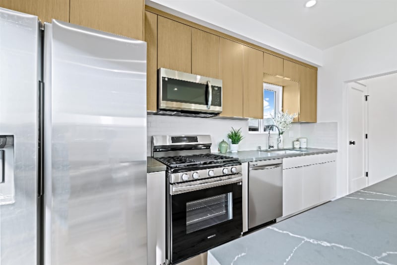 Building Photo - 522 1/2 N St Andrews Pl