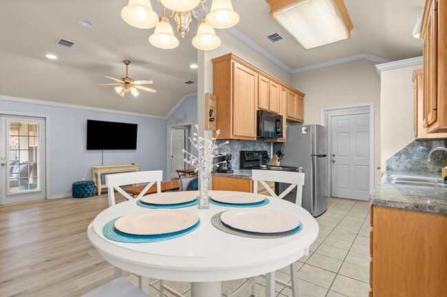 Building Photo - 2936 Palomino Trail