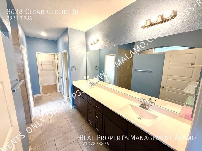 Building Photo - 3638 Clear Cloud Dr