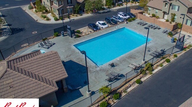 Building Photo - 3 Bedroom Furnished Home in Hidden Valley ...