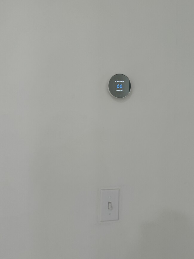 Smart thermostat - 43 Withington St