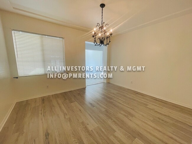 Building Photo - 5554 Nanday Ct