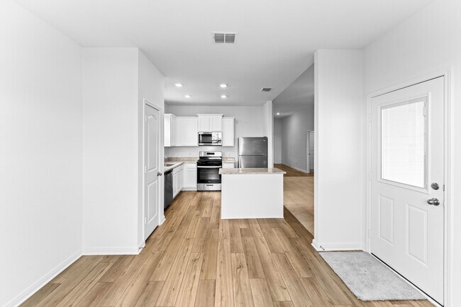 Building Photo - 1139 Amy Dr