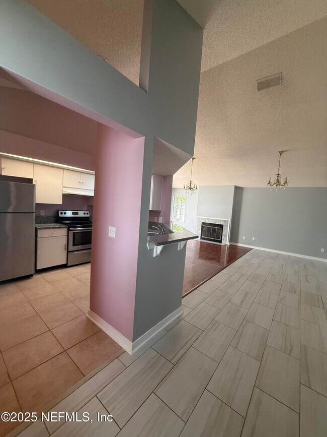 Building Photo - 7751 Lynchburg Ct E