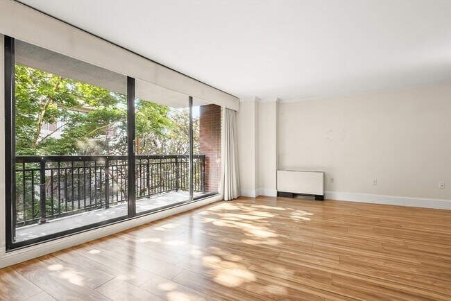 Building Photo - 50 Longwood Ave