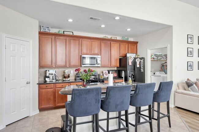 Building Photo - 29705 Meridian Hill Dr