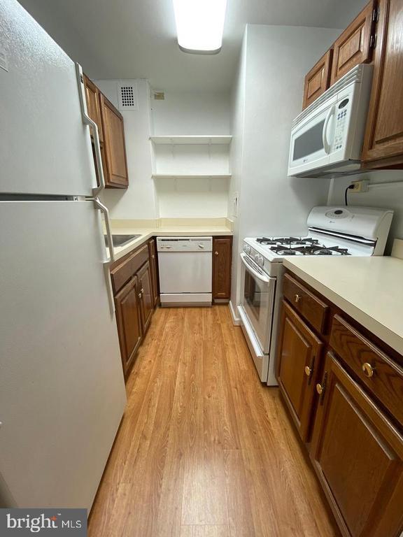 Building Photo - 1545 18th St NW