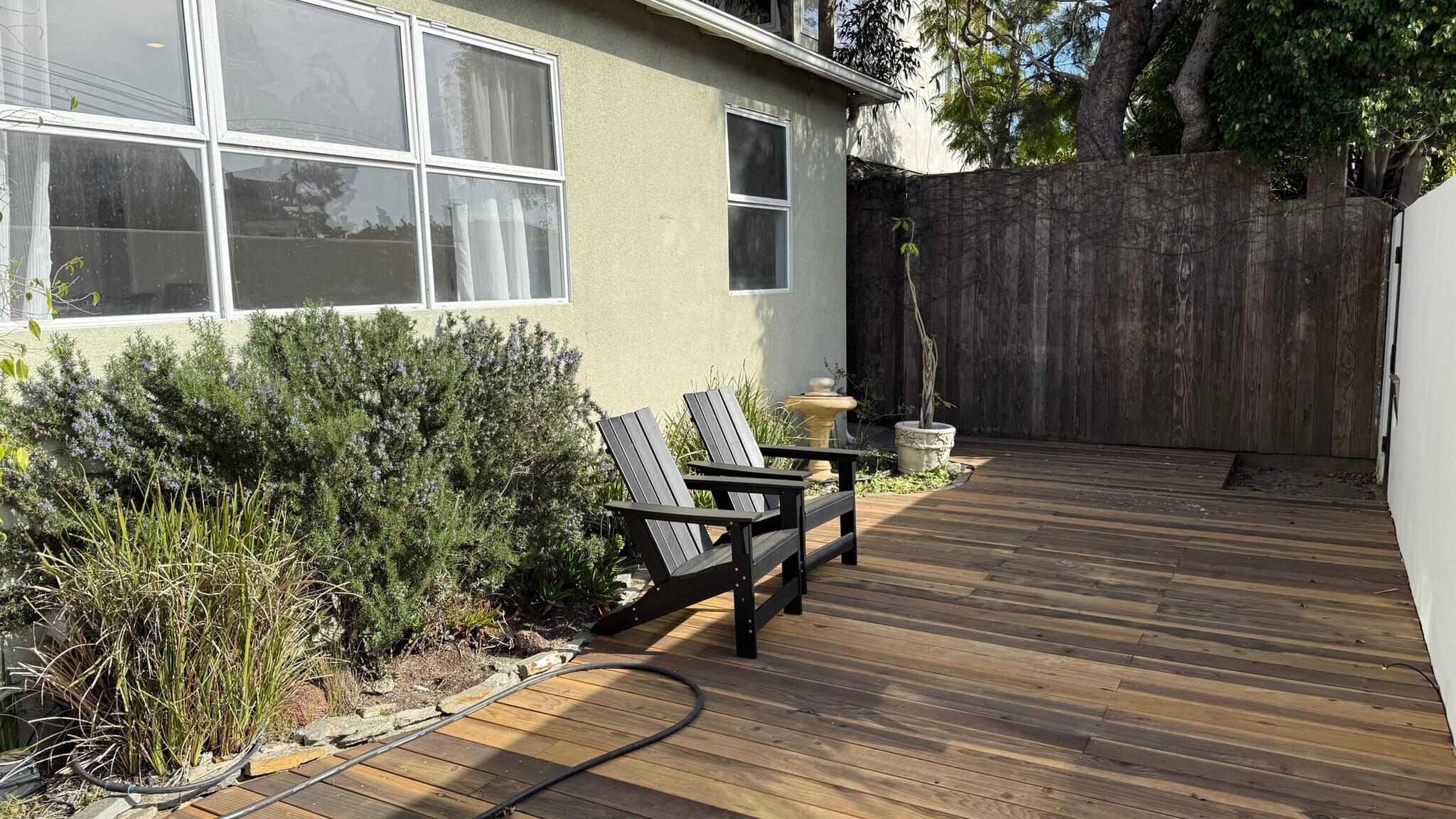 Private Patio Deck - 710 Pacific Avenue