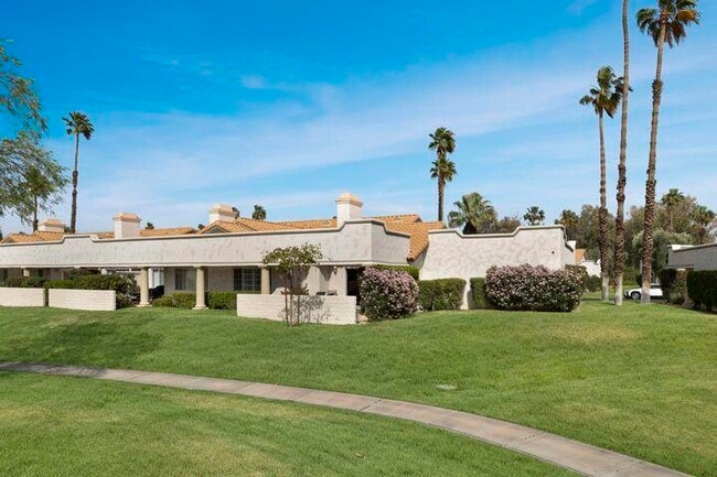 Building Photo - 199 Desert Falls Dr E
