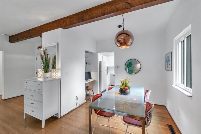 Building Photo - 1807 Fair St