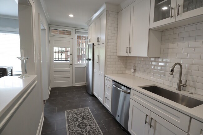 Building Photo - 4432 Mill Creek Pkwy