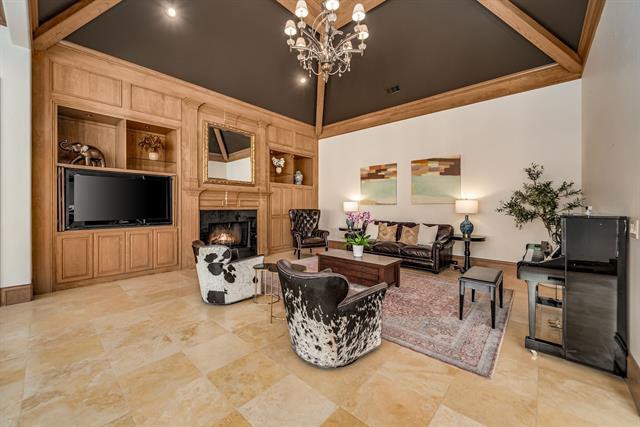 Building Photo - 6049 Arrowhead Dr