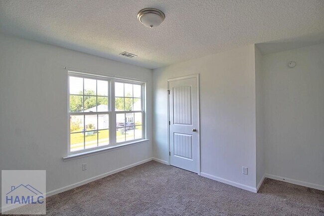 Building Photo - 171 Brightleaf Cir