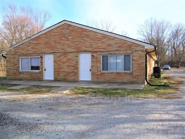 Building Photo - 3138 E Bradbury Ave