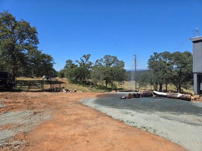 Building Photo - Completely remodeled 2-bedroom, 1-bath ADU in Loma Rica, CA
