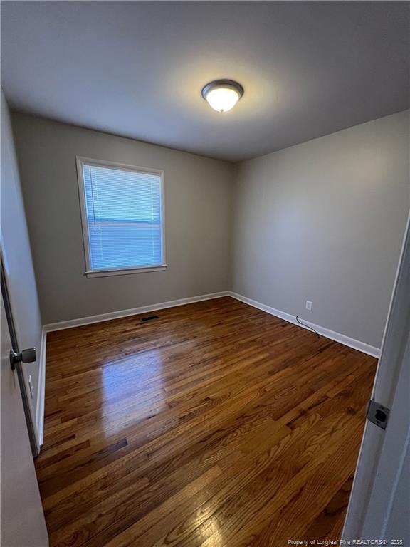 Building Photo - 1110 E 11th St