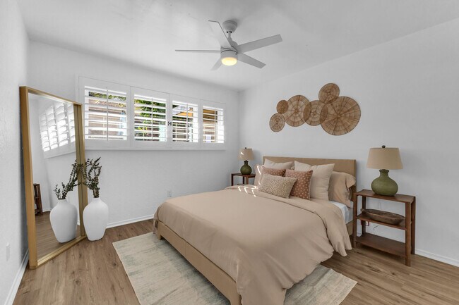 Building Photo - 72601 Edgehill Dr