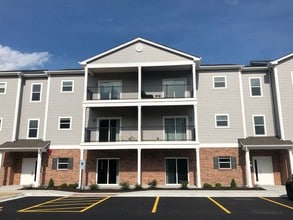 Building Photo - 809 E Main St