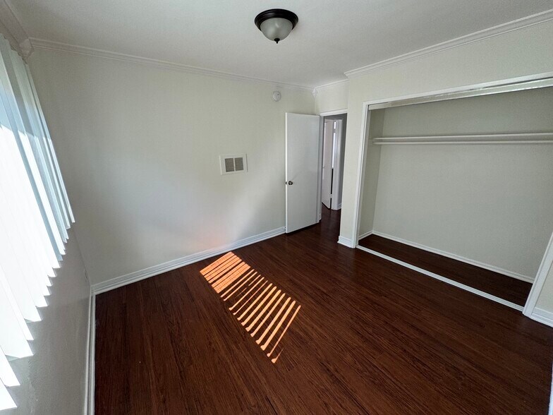 Building Photo - 1138 S Corning St