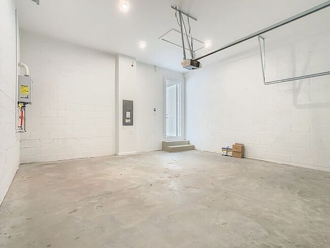 Building Photo - New Luxury Townhome in Celebration, FL Corner unit. All porcelain tiled floors. Aleutian model by...