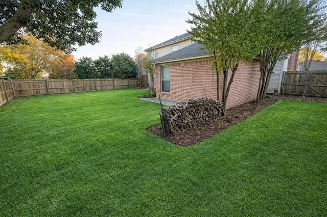 Building Photo - 611 Mariposa Dr